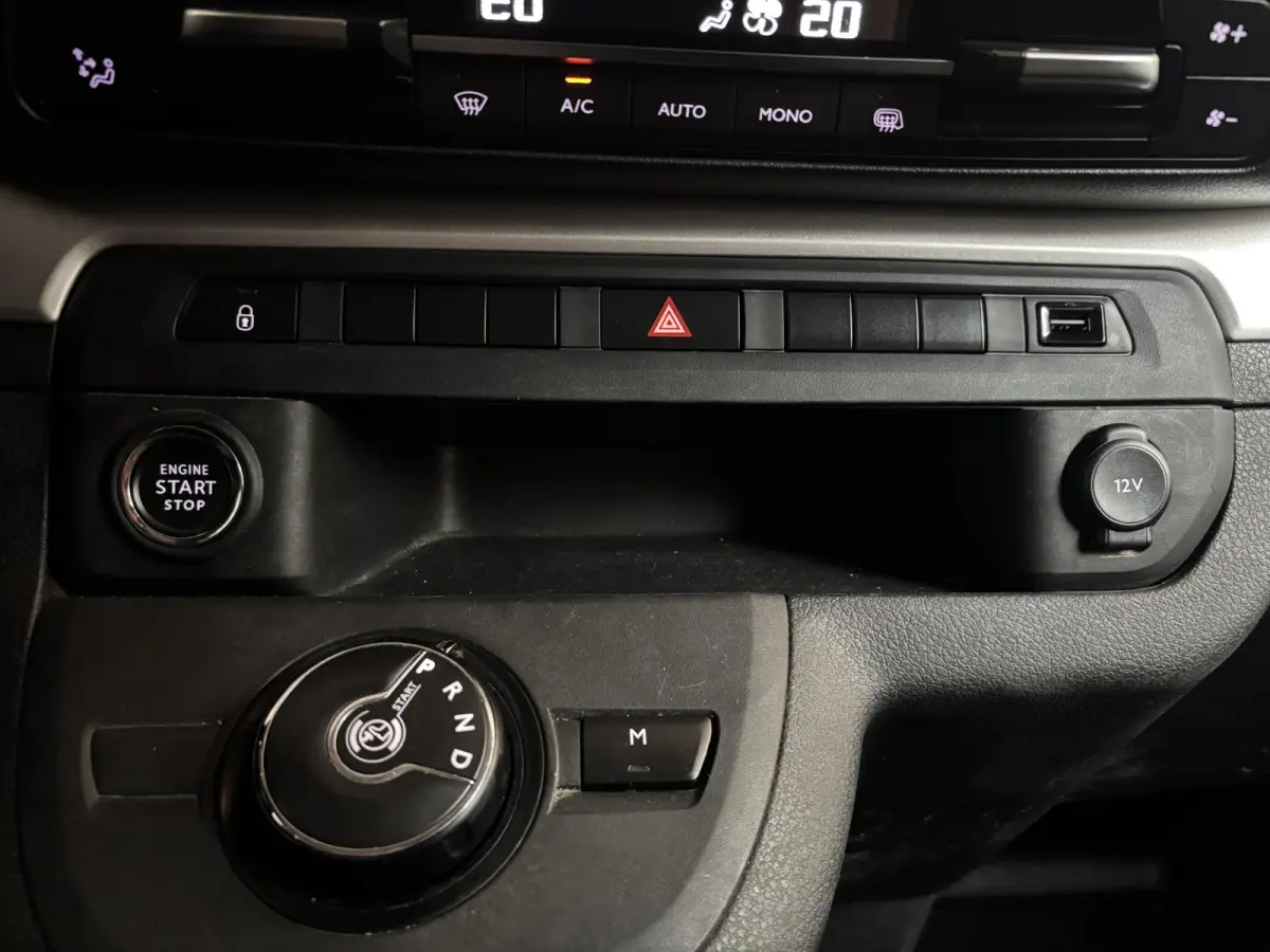 2.0 CDTI Automaat 145 pk L3H1 Dubbele Cabine Automaat Airco Navi Cruise Control Parkeersensoren Camera Trekhaak