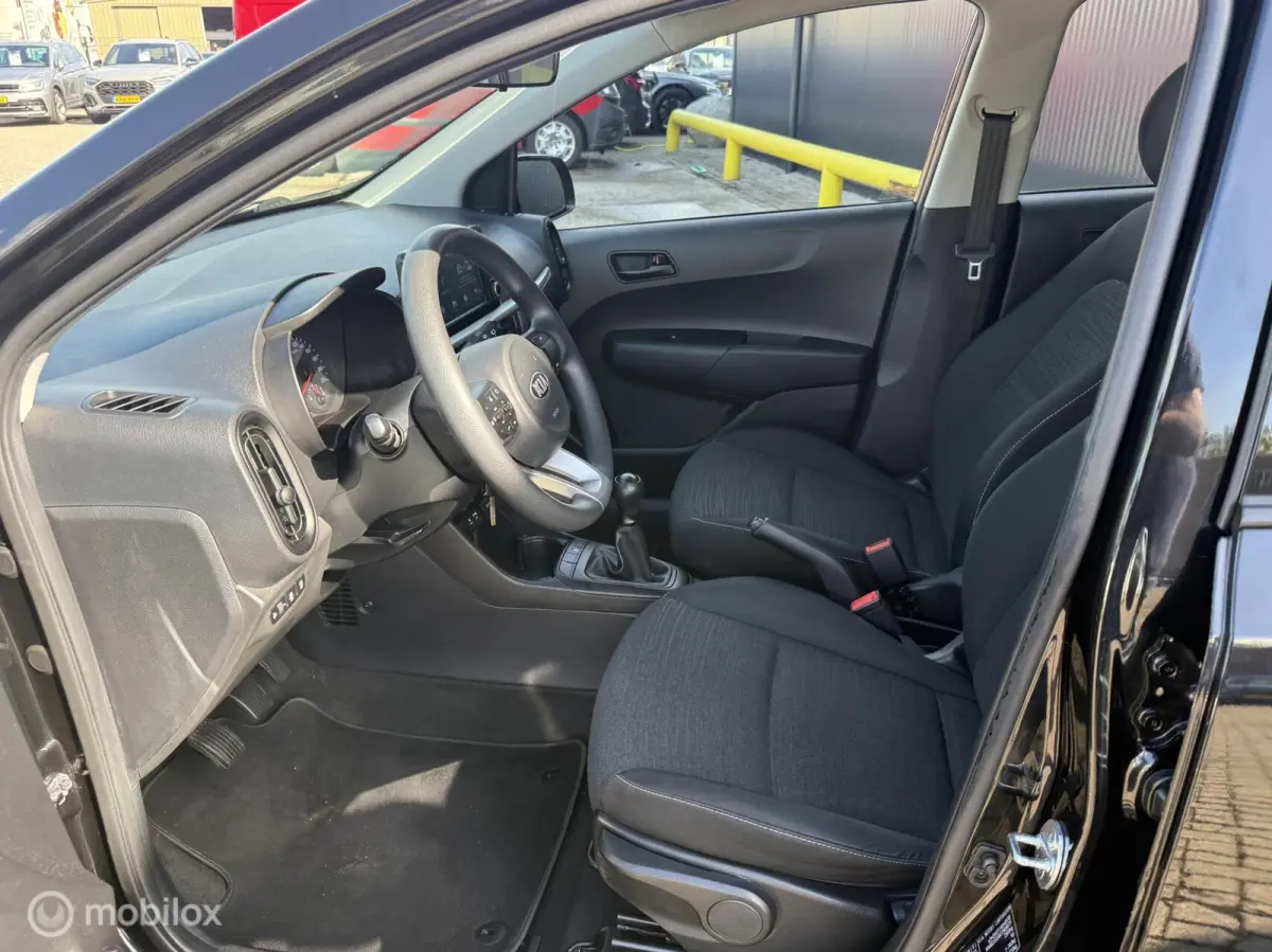 1.0 MPi DynamicLine CARPLAY | TOPSTAAT