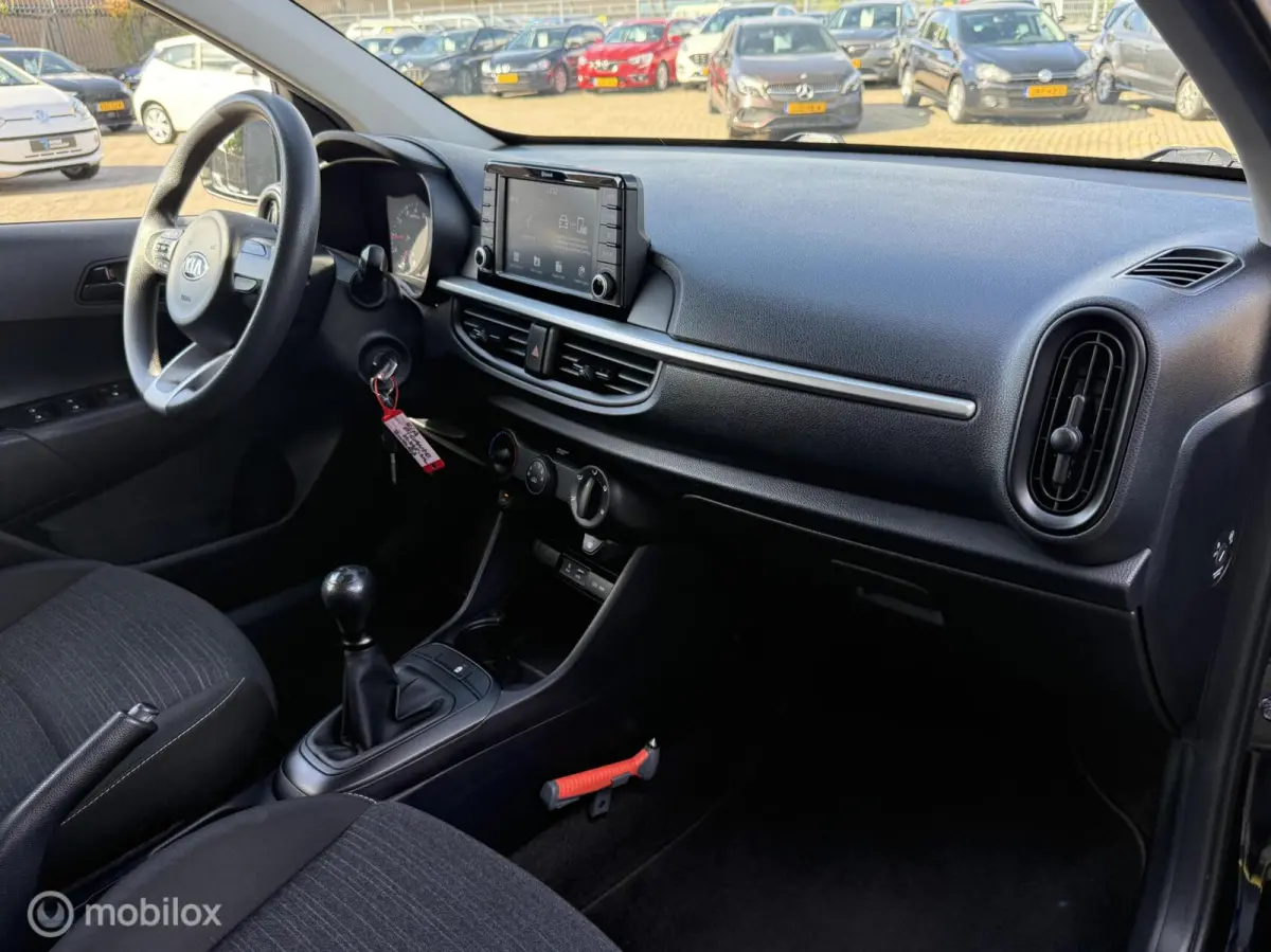 1.0 MPi DynamicLine CARPLAY | TOPSTAAT