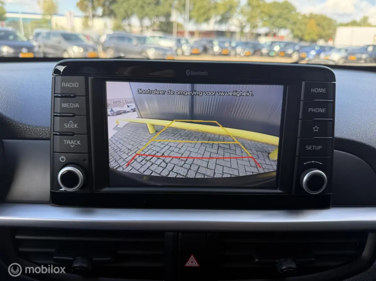 1.0 MPi DynamicLine CARPLAY | TOPSTAAT