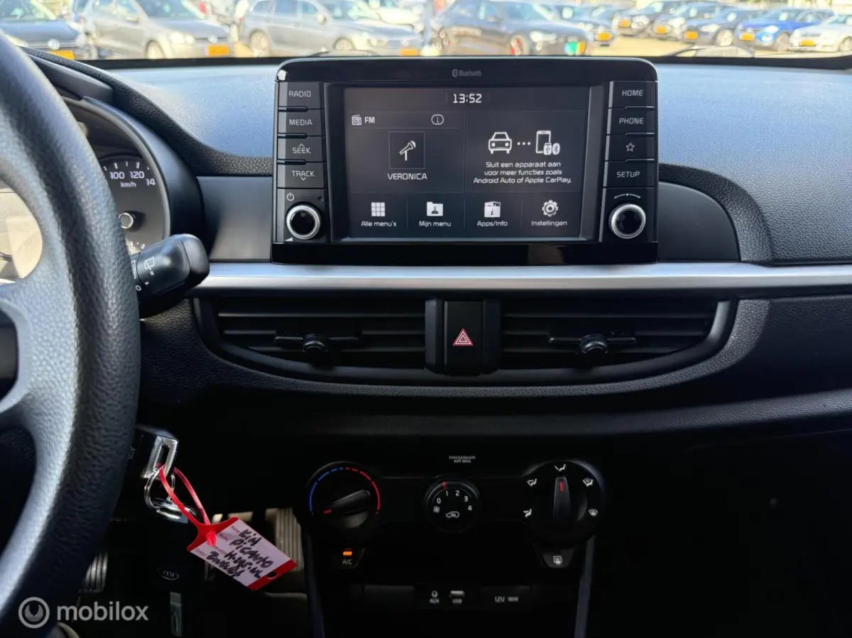 1.0 MPi DynamicLine CARPLAY | TOPSTAAT