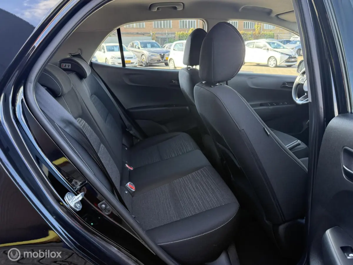 1.0 MPi DynamicLine CARPLAY | TOPSTAAT
