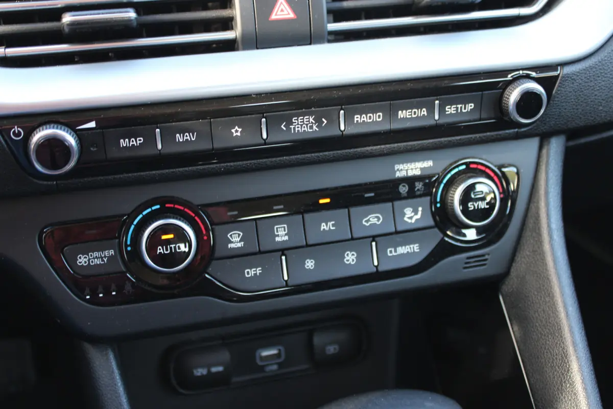 1.6 GDi Hybrid DynamicLine//Digitaal Dashboard//Trekhaak!!
