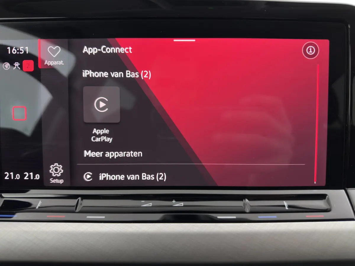 1.0 TSI Life *FULL-LED | ADAPTIVE-CRUISE | DIGI-COCKPIT | NAVI-FULLMAP | AMBIENTLIGHT | COMFORTSEATS | CAMERA | KEYLESS | DAB+ | PRIVACY-GLASS | ECC | PDC | 17''ALU*