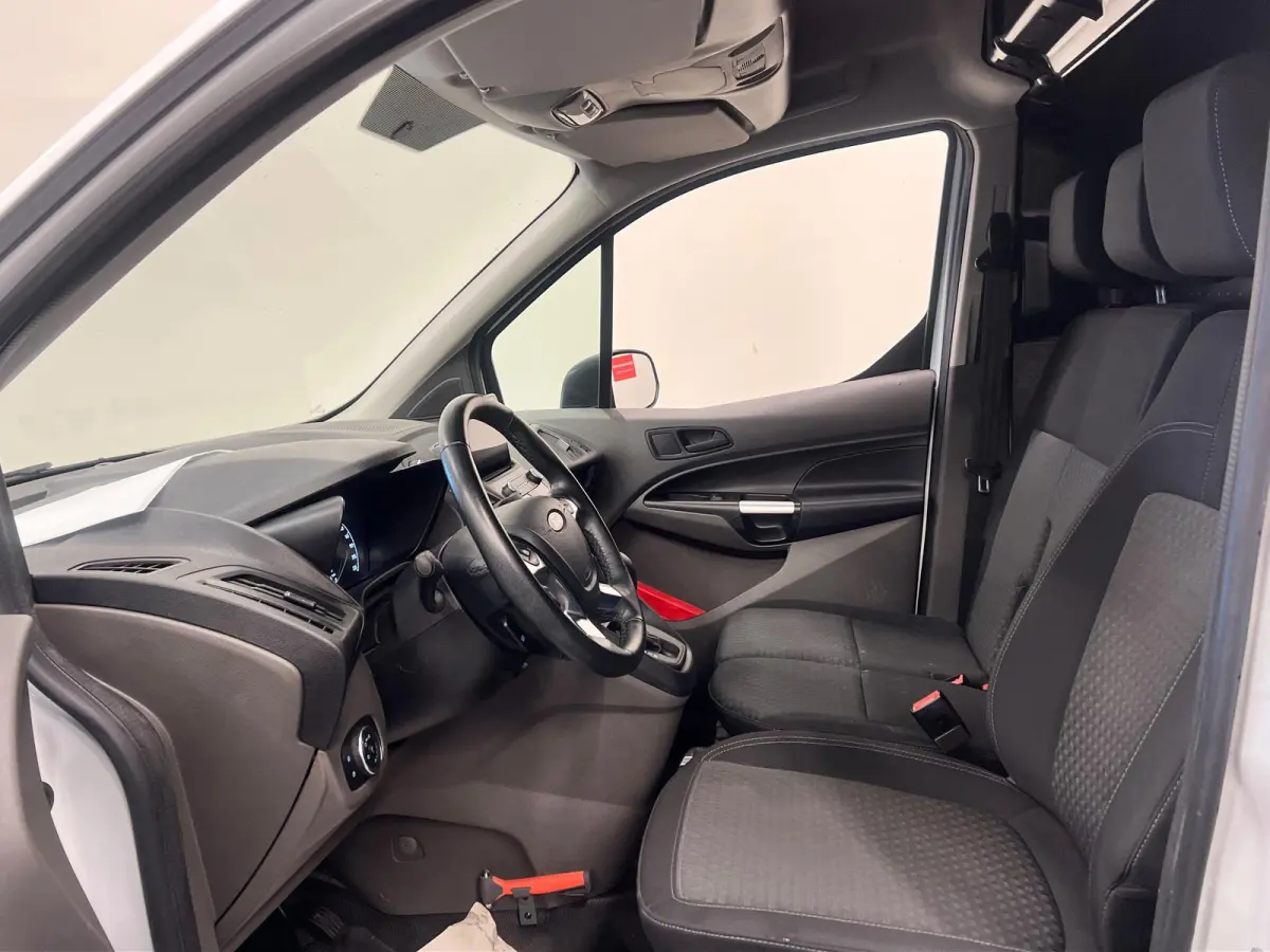 1.5 EcoBlue L2 Trend Automaat Navigatie Airco Parkeersensoren Cruise Control Camera