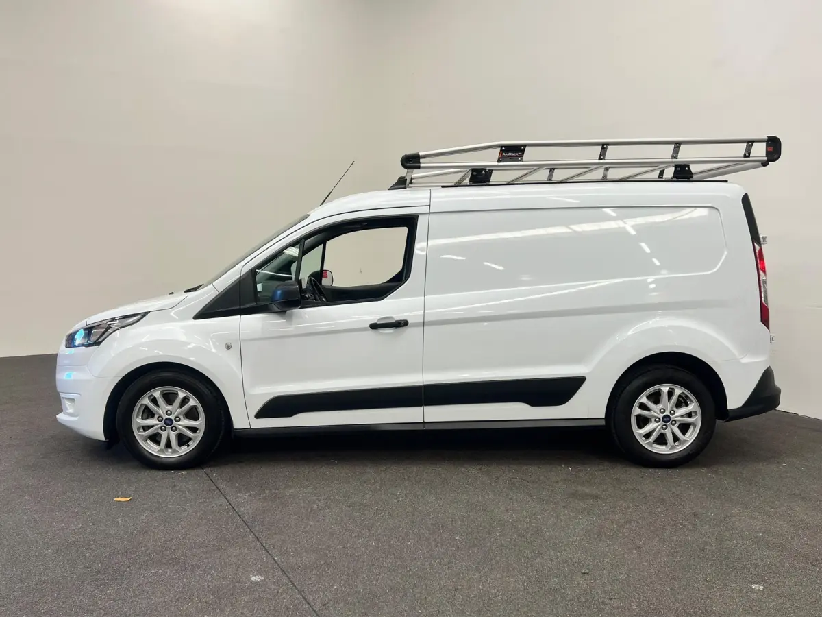 1.5 EcoBlue L2 Trend Automaat Navigatie Airco Parkeersensoren Cruise Control Camera