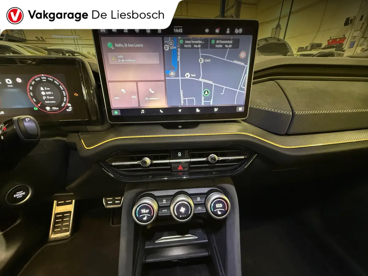 1.5 TSI PHEV Sportline Business / navi / virtual / matrix / carplay