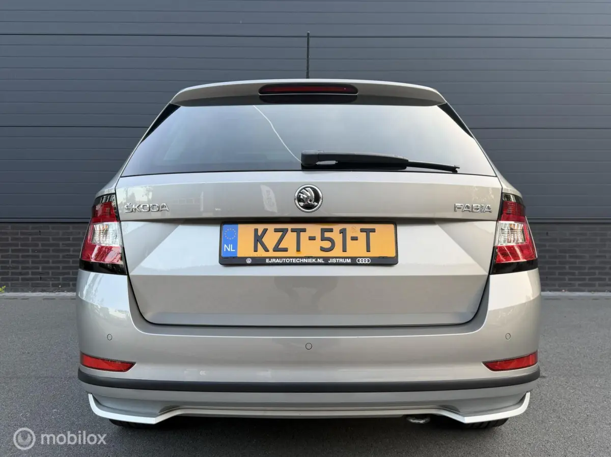 1.0 TSI DSG SCOUT LINE CLIMA*CARPLAY*CRUISE*PDC