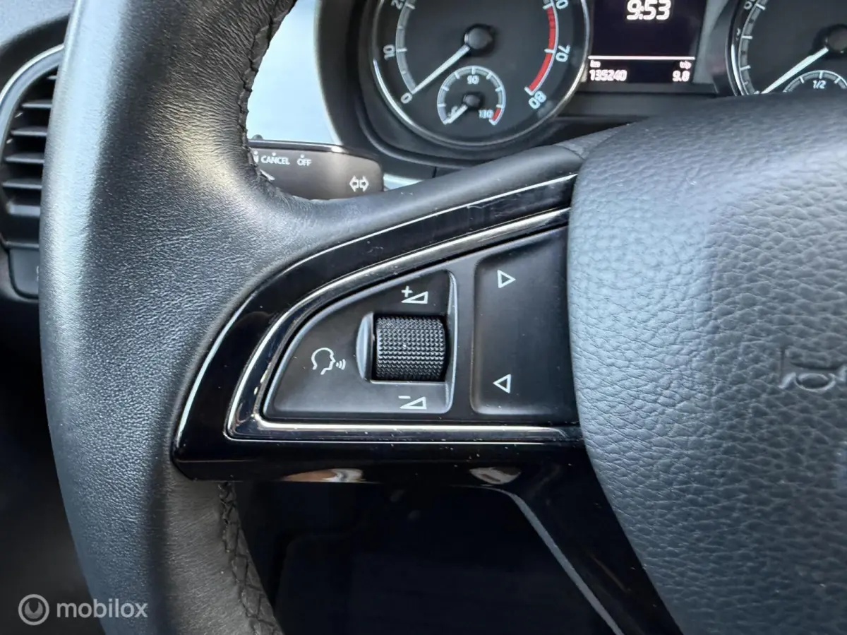 1.0 TSI DSG SCOUT LINE CLIMA*CARPLAY*CRUISE*PDC
