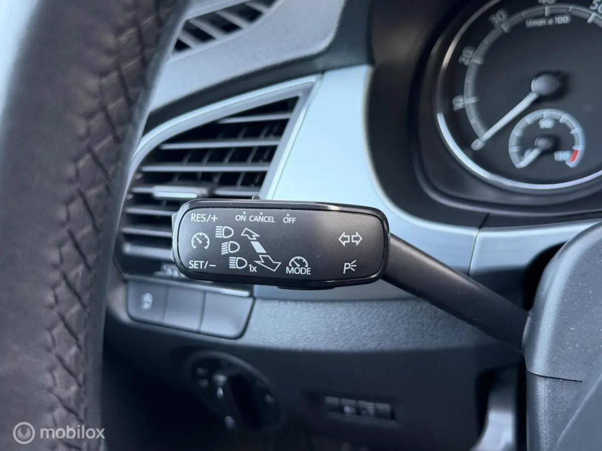 1.0 TSI DSG SCOUT LINE CLIMA*CARPLAY*CRUISE*PDC