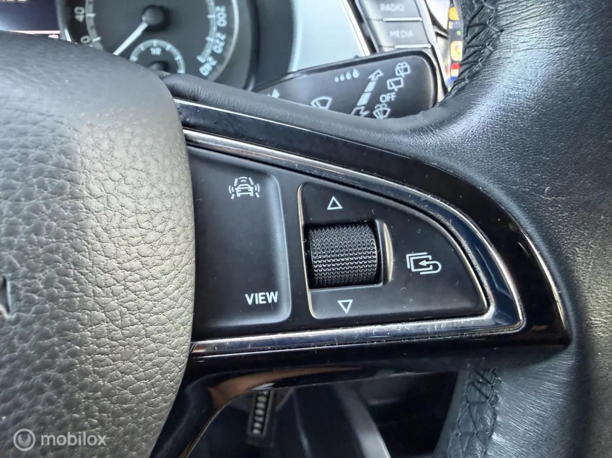 1.0 TSI DSG SCOUT LINE CLIMA*CARPLAY*CRUISE*PDC