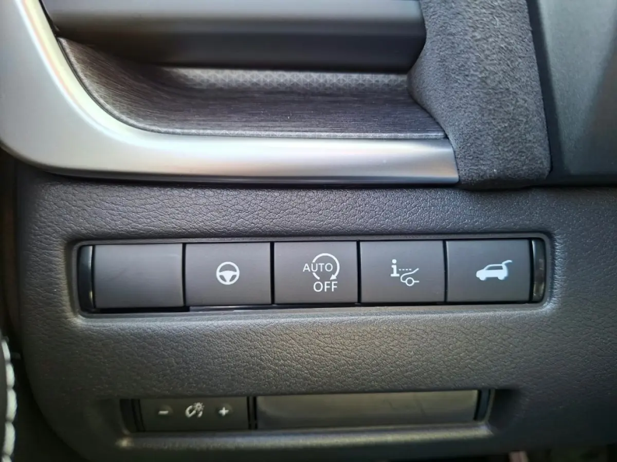 1.3 MHEV X TEKNA PLUS AUTOMAAT PANO LMV WIDESCREEN