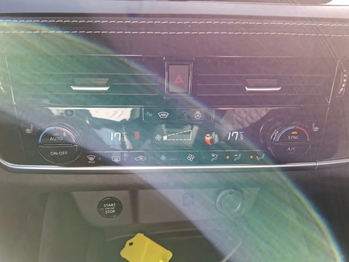1.3 MHEV X TEKNA PLUS AUTOMAAT PANO LMV WIDESCREEN