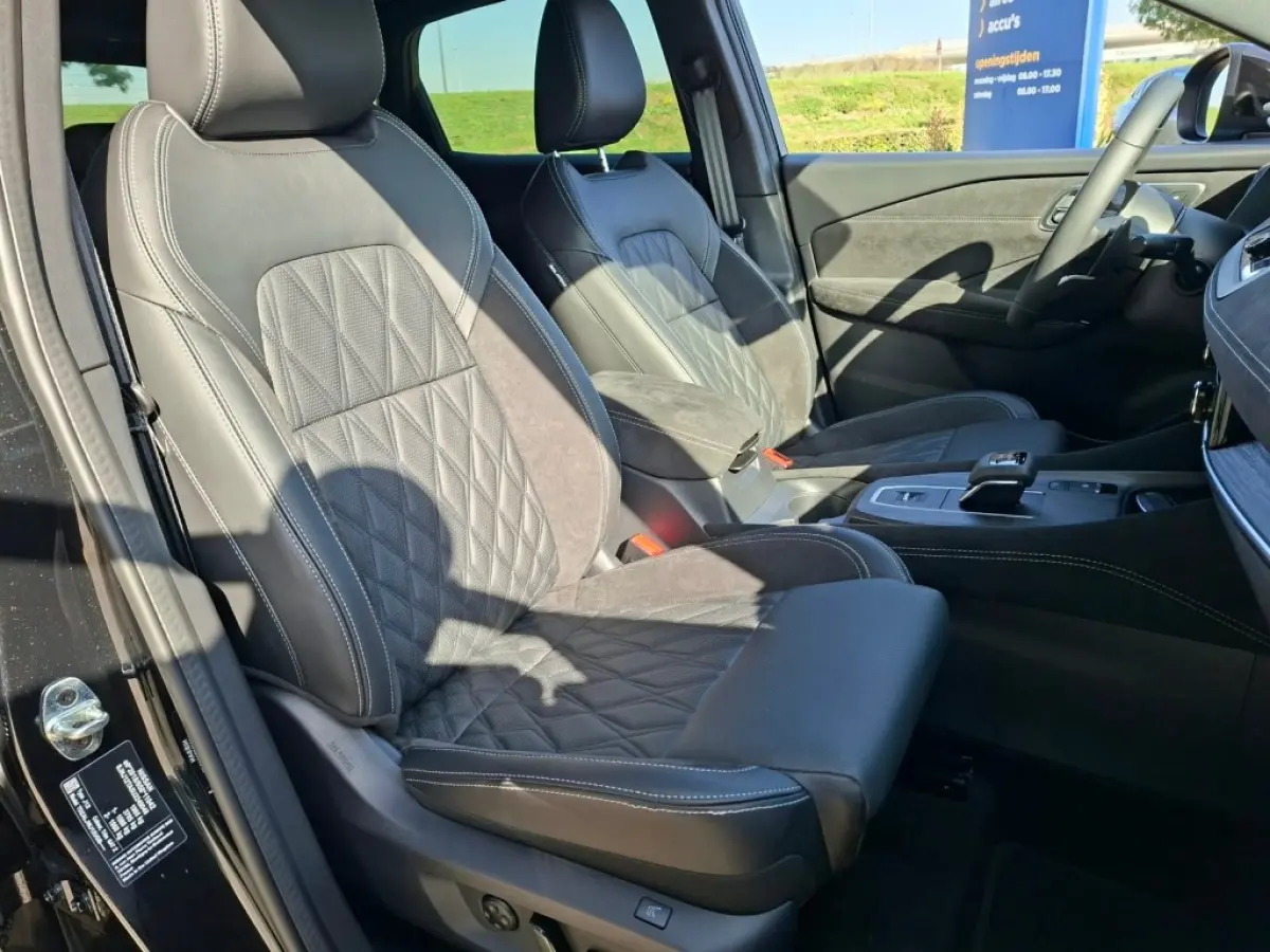 1.3 MHEV X TEKNA PLUS AUTOMAAT PANO LMV WIDESCREEN