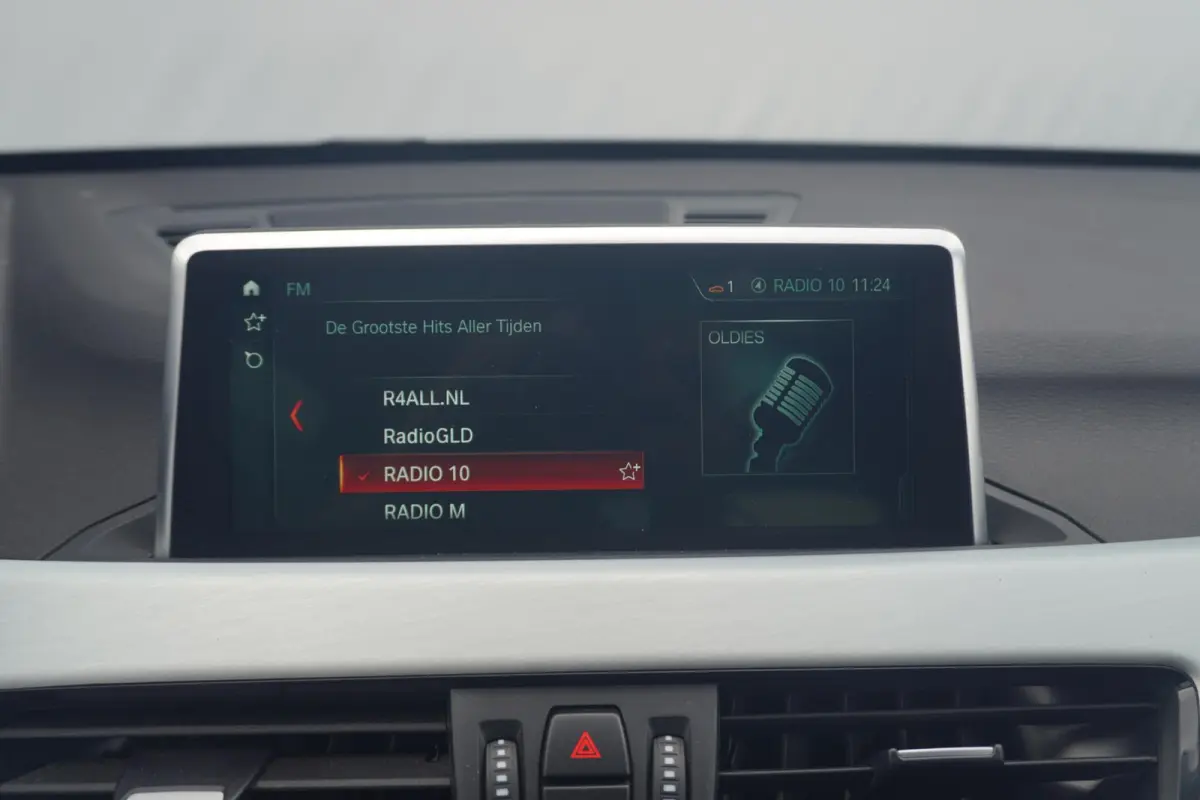 xDrive25i | xLine | Panoramadak | Harman Kardon | Head-Up Display | Trekhaak