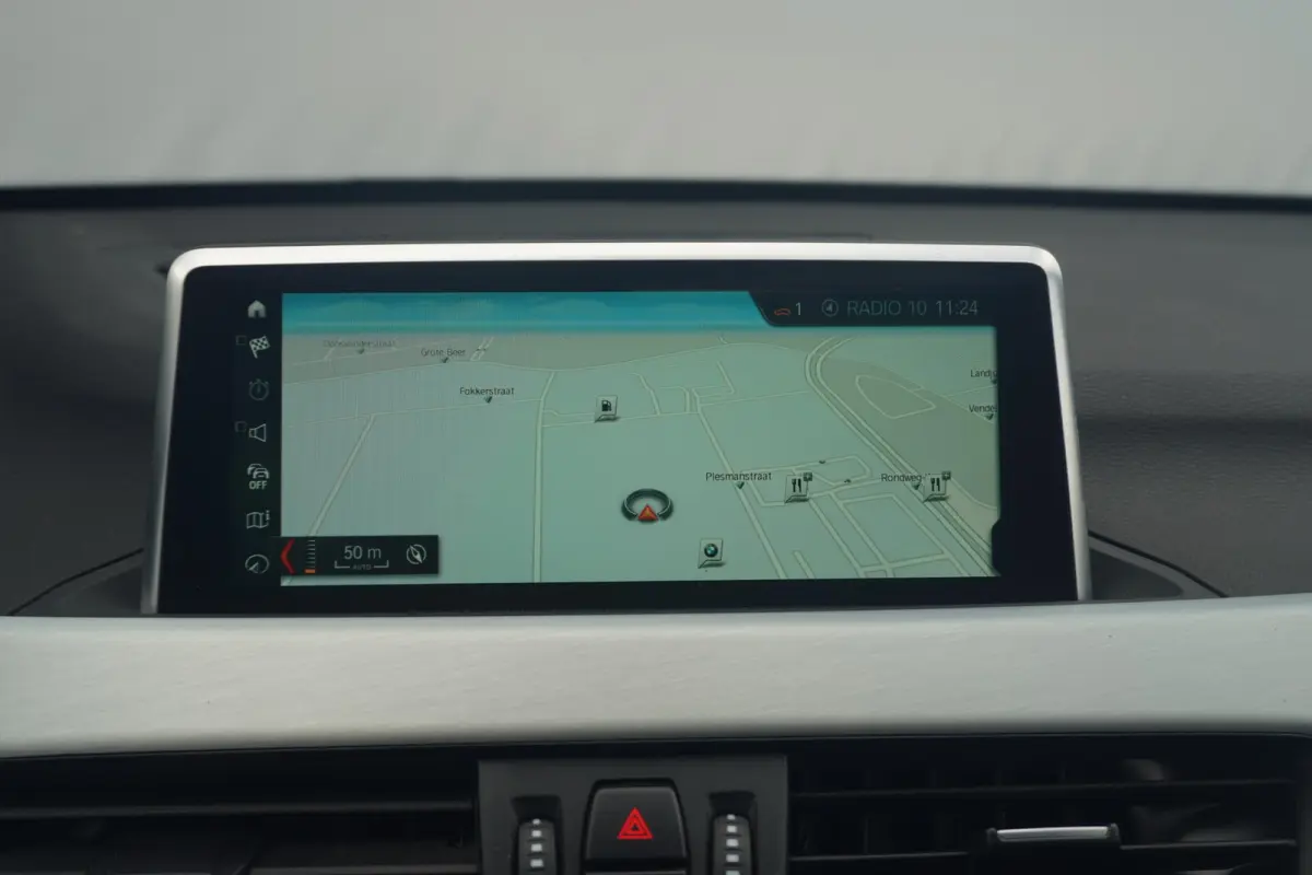 xDrive25i | xLine | Panoramadak | Harman Kardon | Head-Up Display | Trekhaak