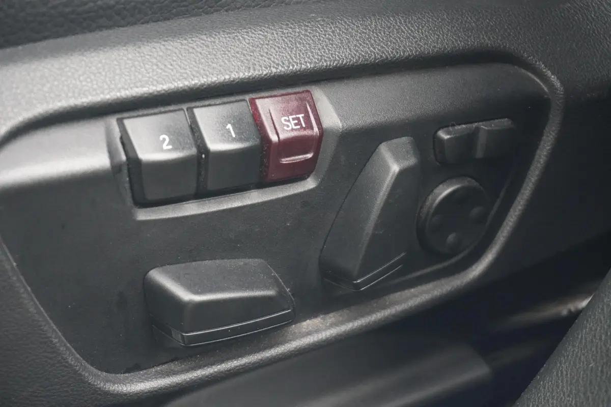 xDrive25i | xLine | Panoramadak | Harman Kardon | Head-Up Display | Trekhaak