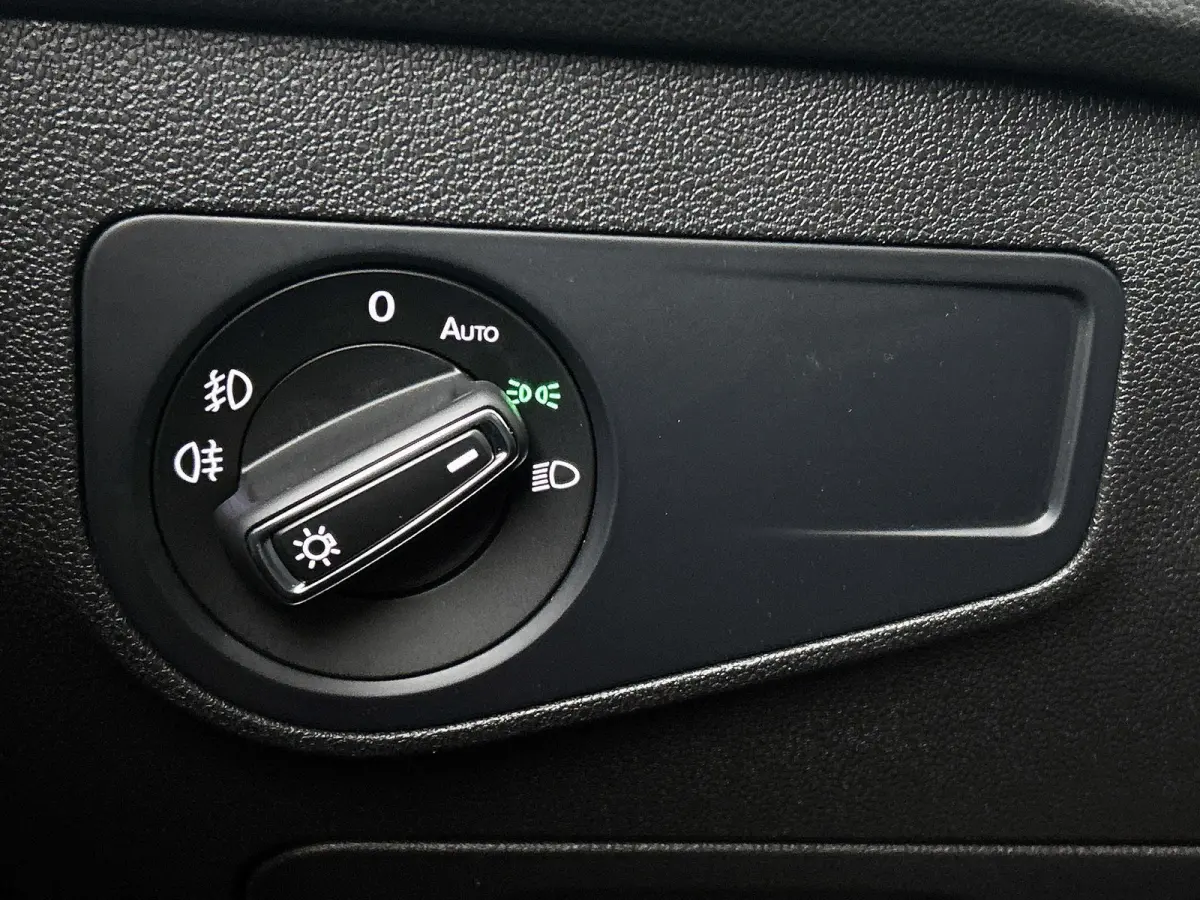 1.5 TSI ACT Comfortline Business 150 PK | Automaat | Navigatie | Trekhaak | Achteruitrijcamera | Stoelverwarming | Adaptive Cruise Control | Climate Control | LED |