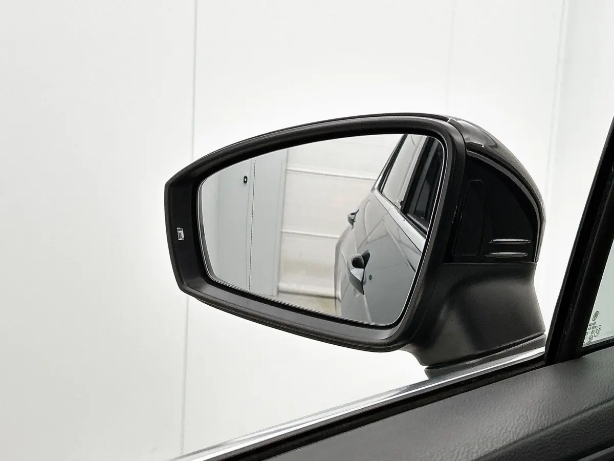 1.5 TSI ACT Comfortline Business 150 PK | Automaat | Navigatie | Trekhaak | Achteruitrijcamera | Stoelverwarming | Adaptive Cruise Control | Climate Control | LED |