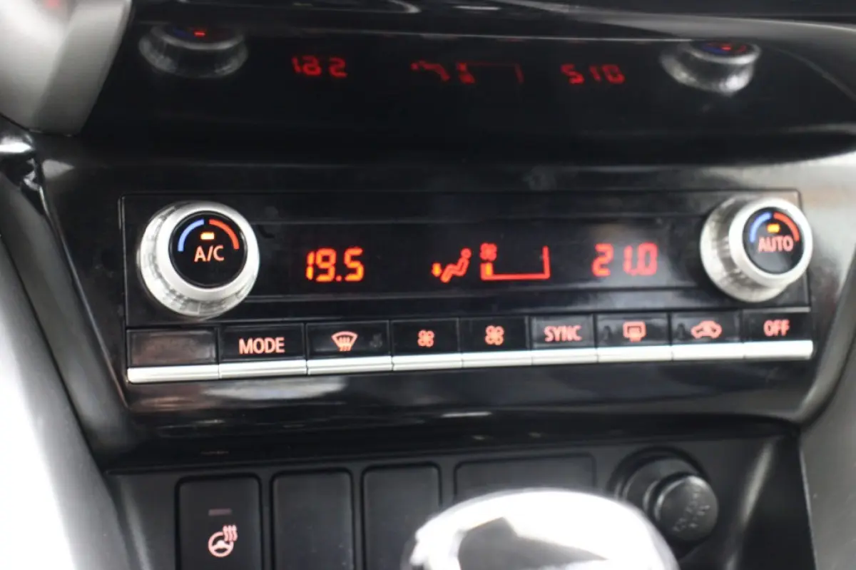 2.4 PHEV Prestige - Carplay, Camera, Leer, Schuif Kanteldak, Stoelverw. Trekhaak