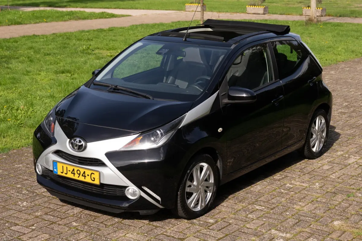 1.0 VVT-i x-wave Automaat Cabrio Top 2e Eig. NL-auto