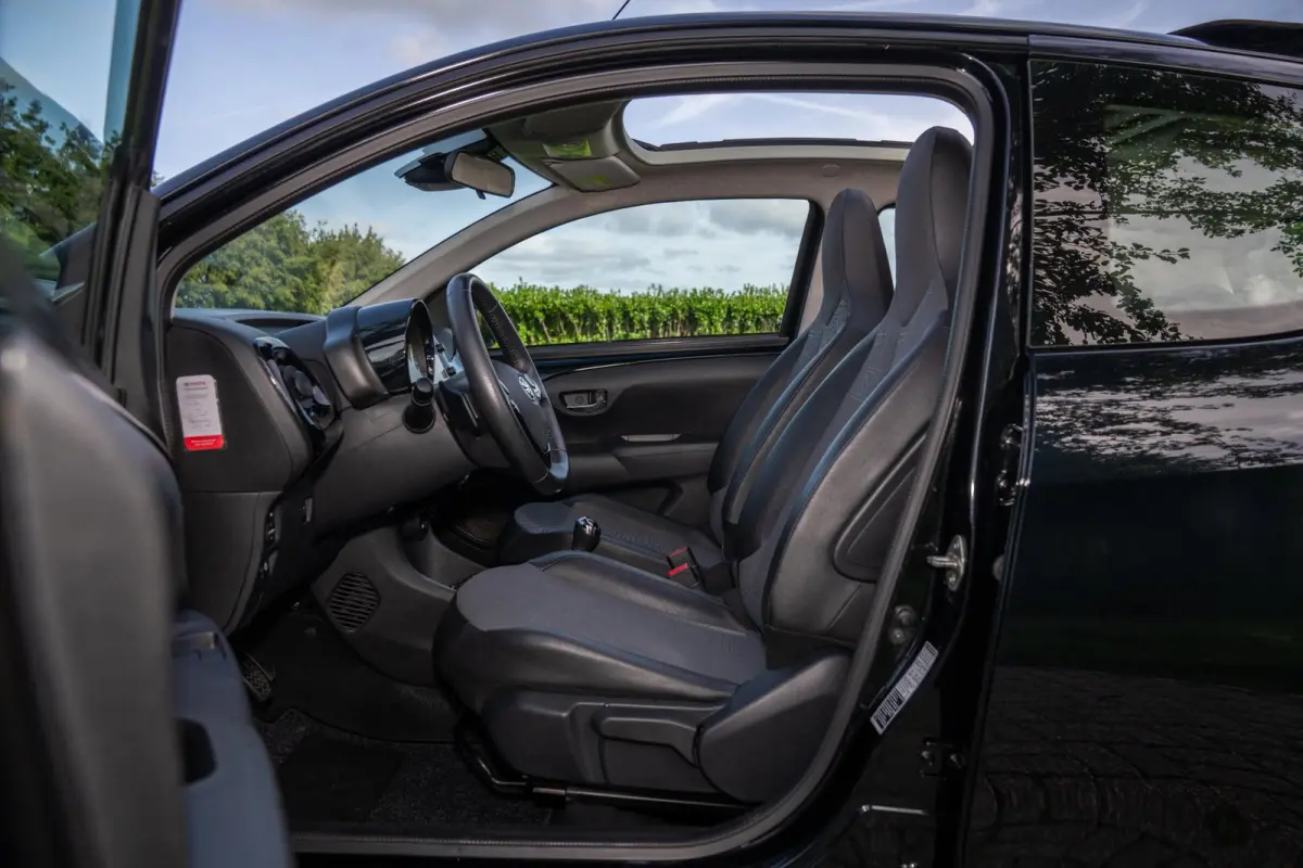 1.0 VVT-i x-wave Automaat Cabrio Top 2e Eig. NL-auto