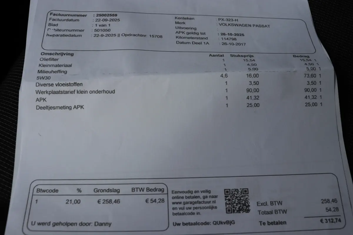 1.6 TDI Comfortline Automaat. Lage km stand, eerste eigenaar, distributieriem is vervangen!