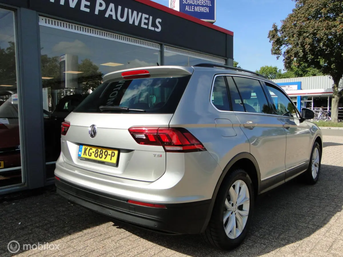 1.4 TSI , benzine, schakel, 111.413 km