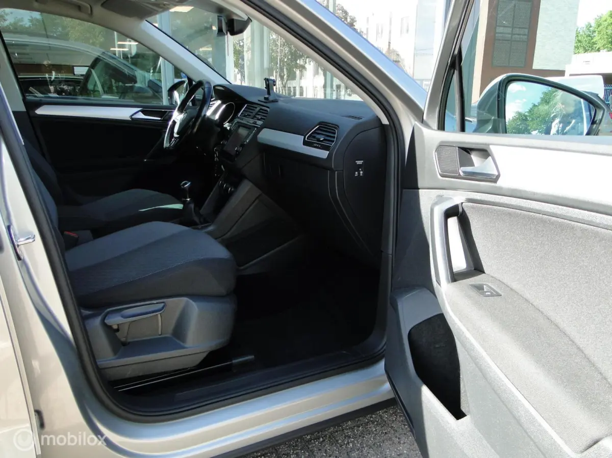 1.4 TSI , benzine, schakel, 111.413 km