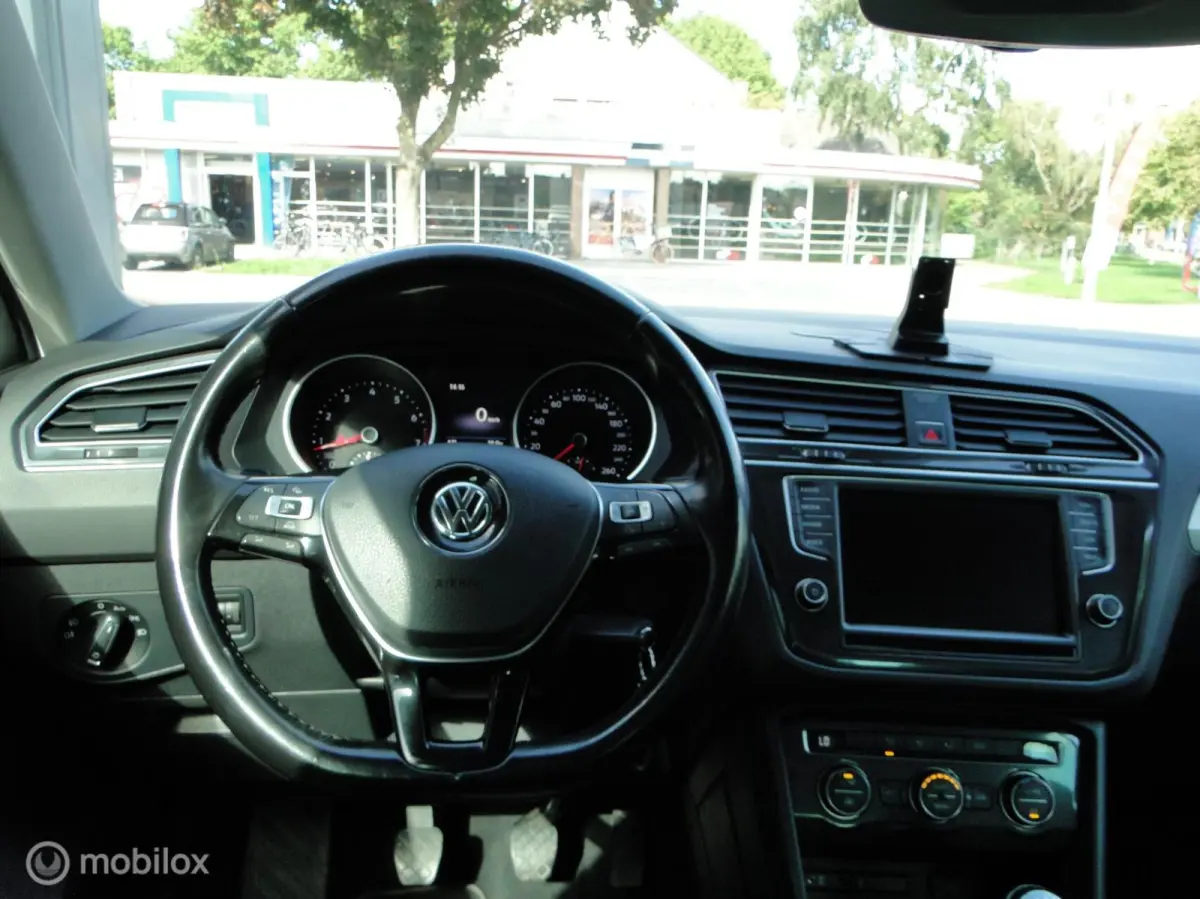 1.4 TSI , benzine, schakel, 111.413 km