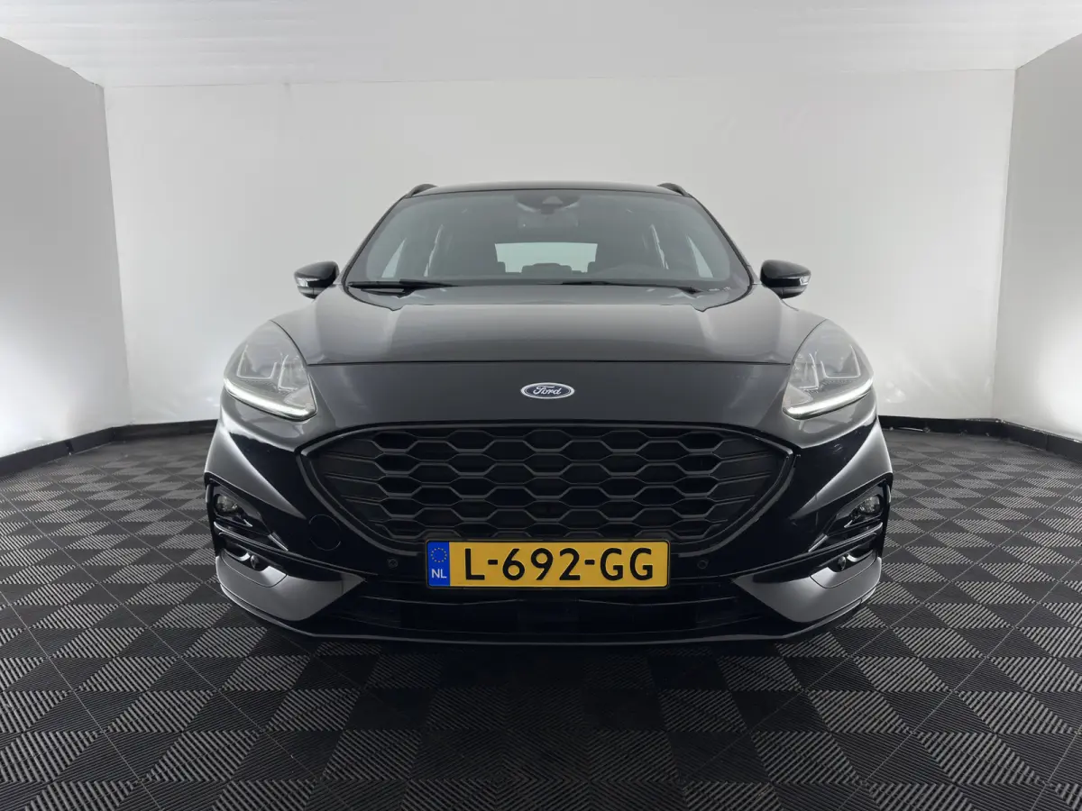 1.5 EcoBoost ST-Line (INCL.BTW) *FULL-LED | DIGI-COCKPIT | KEYLESS | DAB | CAMERA | CARPLAY | NAVI-FULLMAP | SPORTSEATS | PRIVACY-GLASS | 18"ALU | TOWBAR*