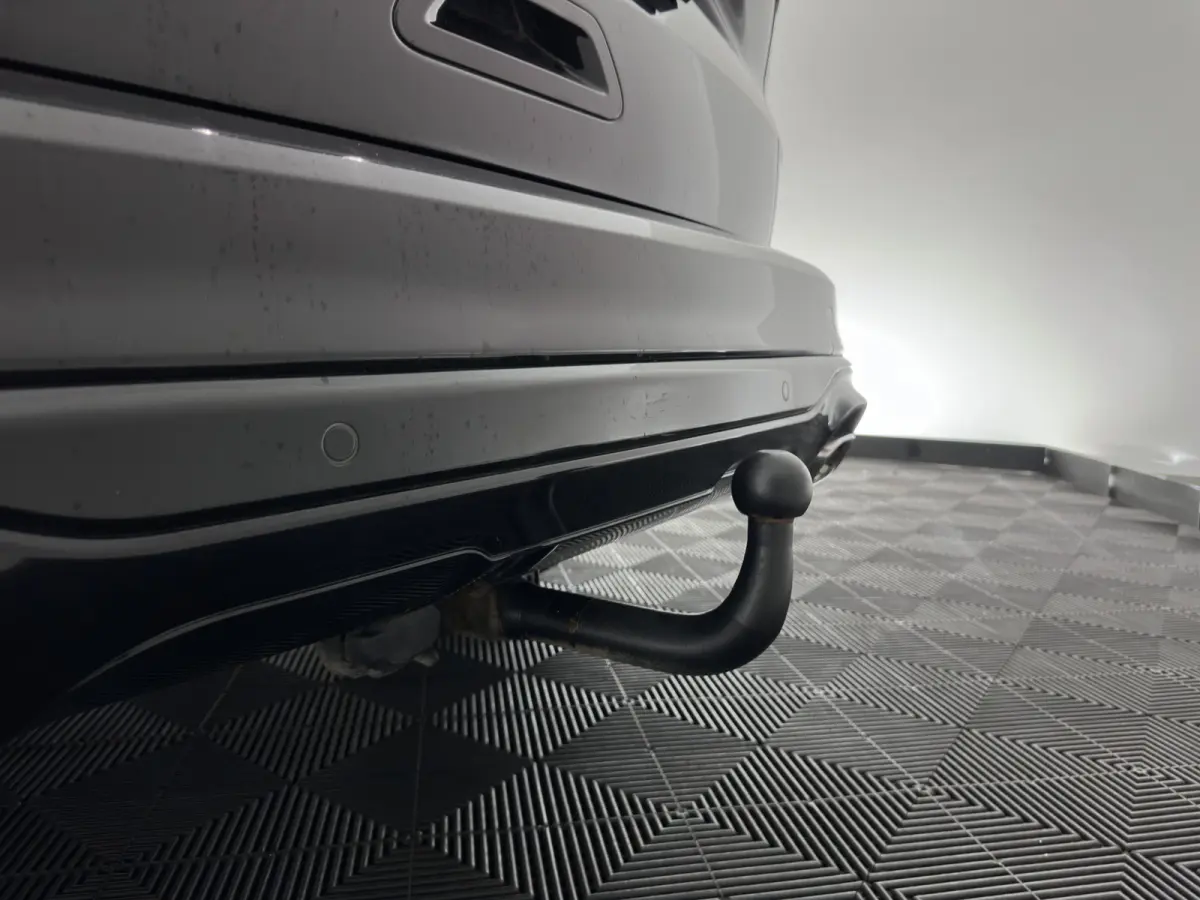 1.5 EcoBoost ST-Line (INCL-BTW) *FULL-LED | DIGI-COCKPIT | KEYLESS | DAB | CAMERA | CARPLAY | NAVI-FULLMAP | SPORTSEATS | PRIVACY-GLASS | TOWBAR | 18"ALU*