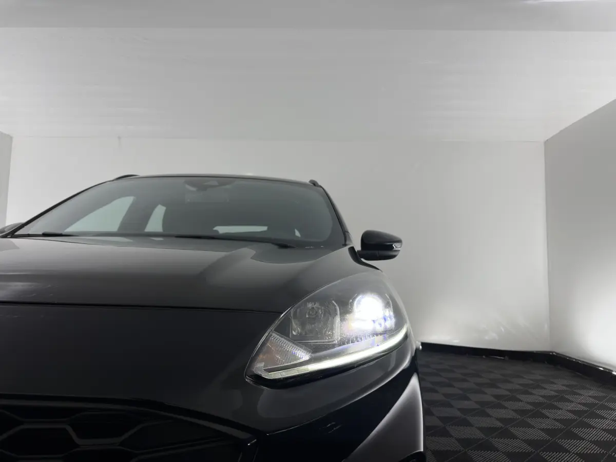 1.5 EcoBoost ST-Line (INCL.BTW) *FULL-LED | DIGI-COCKPIT | KEYLESS | DAB | CAMERA | CARPLAY | NAVI-FULLMAP | SPORTSEATS | PRIVACY-GLASS | 18"ALU | TOWBAR*