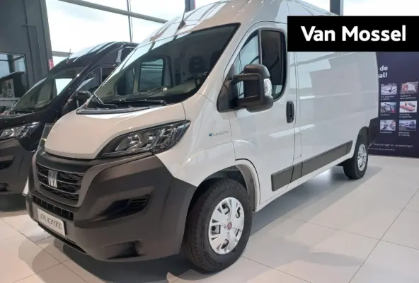 E-Ducato 3.5T L2H1 79 kWh | VOORRAADVOORDEEL! |  Climate Control | 2-persoons bijrijderbank | Tussenschot met raam |