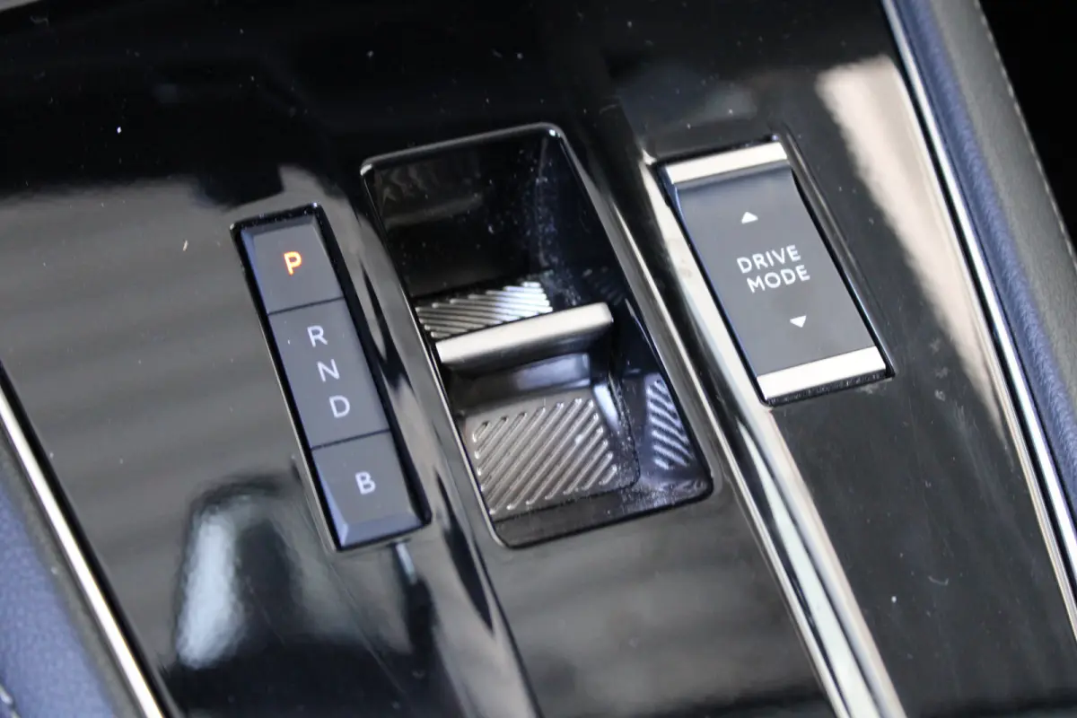1.6 Turbo Plug-In Hybrid Business Elegance | Elektrische kofferklep | Matrix koplampen | Lane assist met correctie | ACC |
