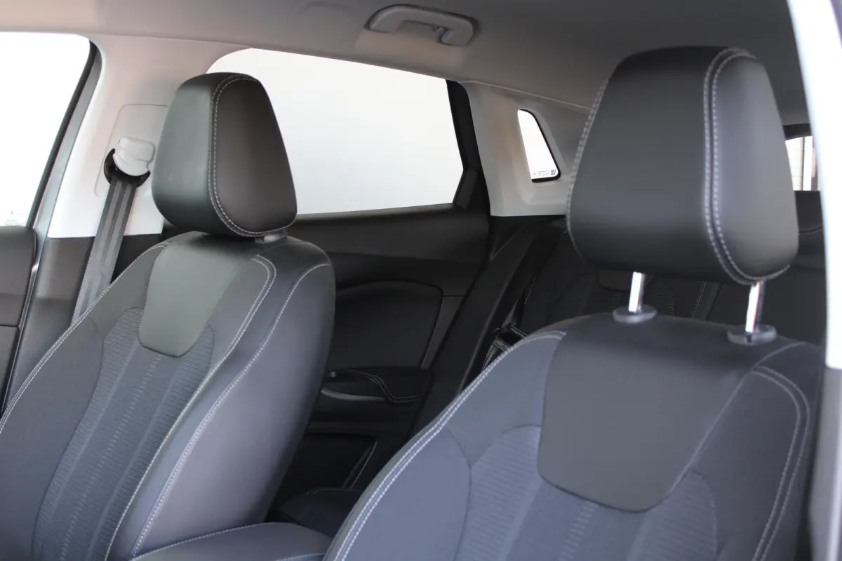 1.6 Turbo Plug-In Hybrid Business Elegance | Elektrische kofferklep | Matrix koplampen | Lane assist met correctie | ACC |