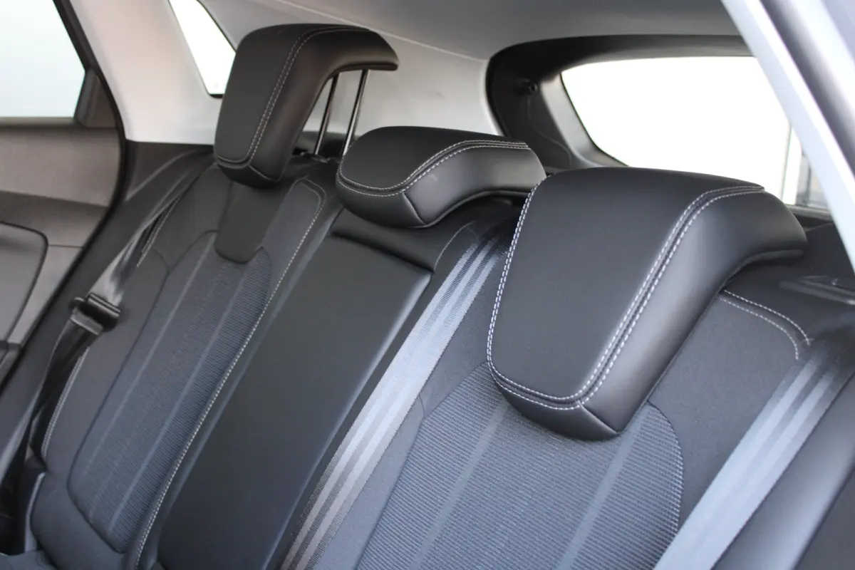 1.6 Turbo Plug-In Hybrid Business Elegance | Elektrische kofferklep | Matrix koplampen | Lane assist met correctie | ACC |