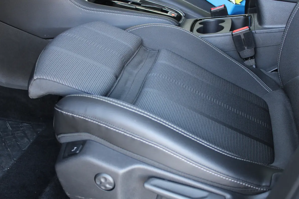 1.6 Turbo Plug-In Hybrid Business Elegance | Elektrische kofferklep | Matrix koplampen | Lane assist met correctie | ACC |