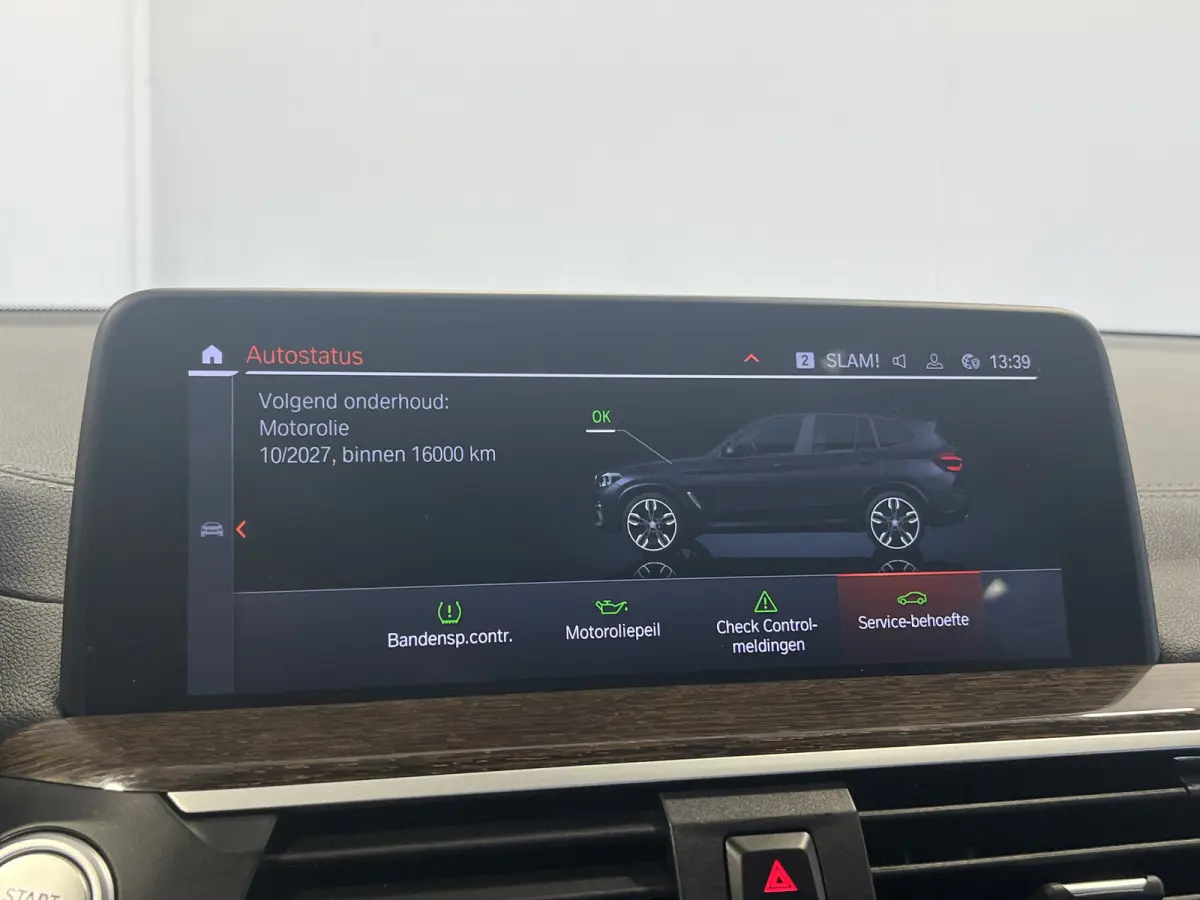 xDrive30e eDrive M-sport | Navigatie/Android/Apple Carplay | LM Velgen 20" | Elektrisch Glazen Panoramadak | Lederen Bekleding | Voorstoelen/Achterbank Verwarmd | Achteruitrijcamera | Adapti