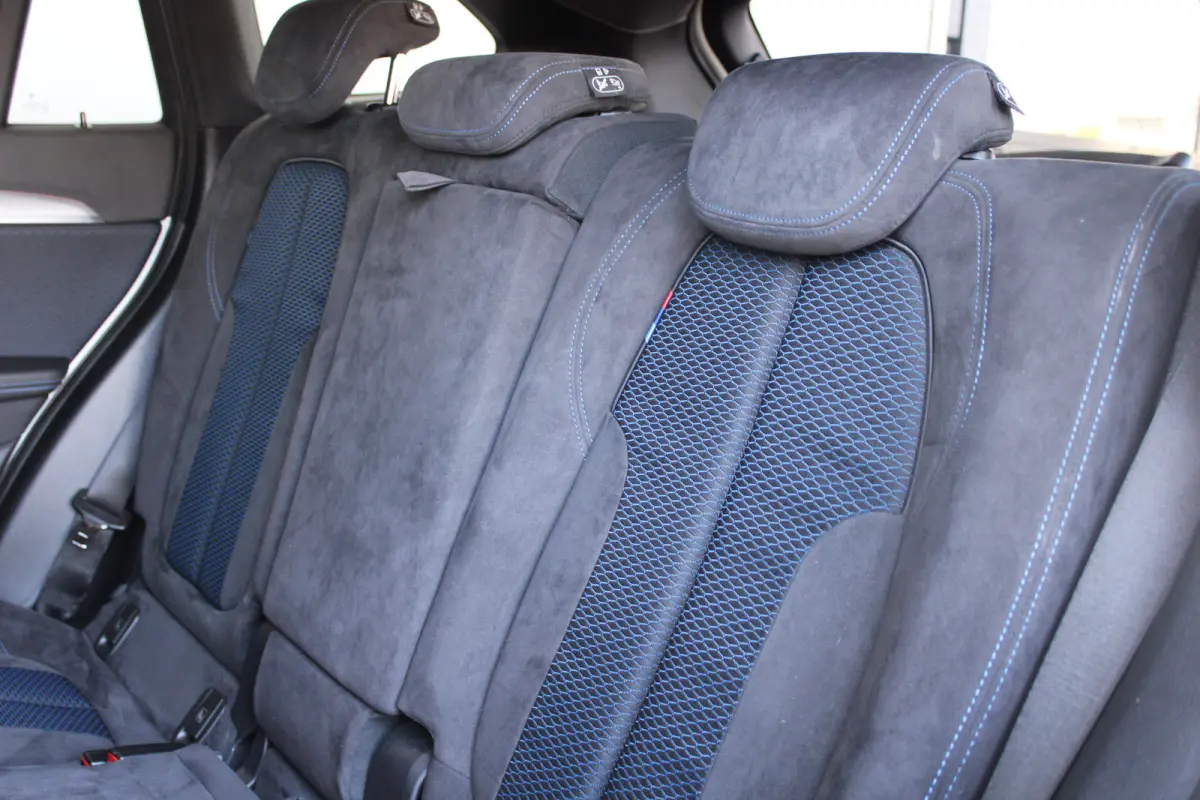 sDrive20i High Executive M-sport | M-Sport | Alcantara bekleding | Elektrische achterklep | Adaptieve cruise control |