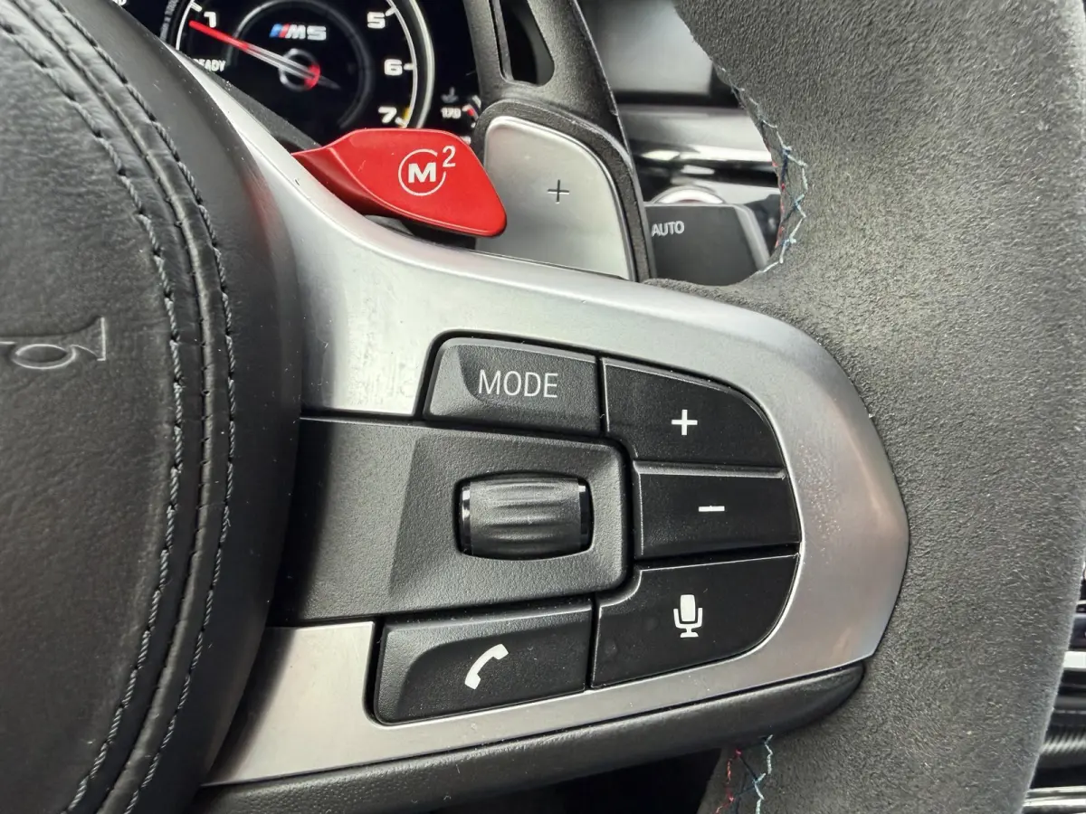 5-Serie | Carbon | Head-Up | Camera |  Softclose | Harmon Kardon | 600PK