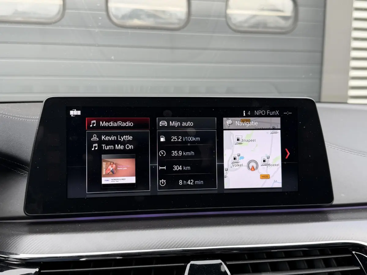 5-Serie | Carbon | Head-Up | Camera |  Softclose | Harmon Kardon | 600PK