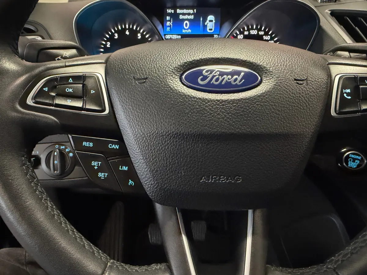 1.5 EcoBoost Titanium NAVI, CRUISE