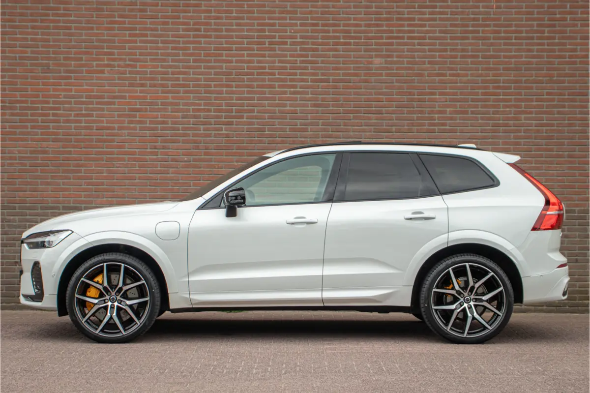 T8 AWD Polestar Engineered, Bowers & Wilkins, 360 Camera, Trekhaak, Head-up, Achterbankverwarming.