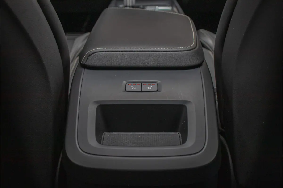 T8 AWD Polestar Engineered, Bowers & Wilkins, 360 Camera, Trekhaak, Head-up, Achterbankverwarming.