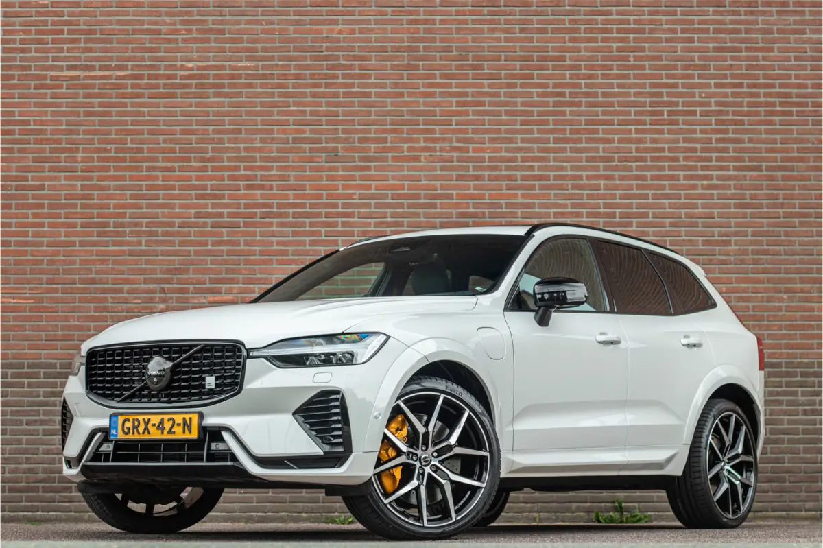 T8 AWD Polestar Engineered, Bowers & Wilkins, 360 Camera, Trekhaak, Head-up, Achterbankverwarming.