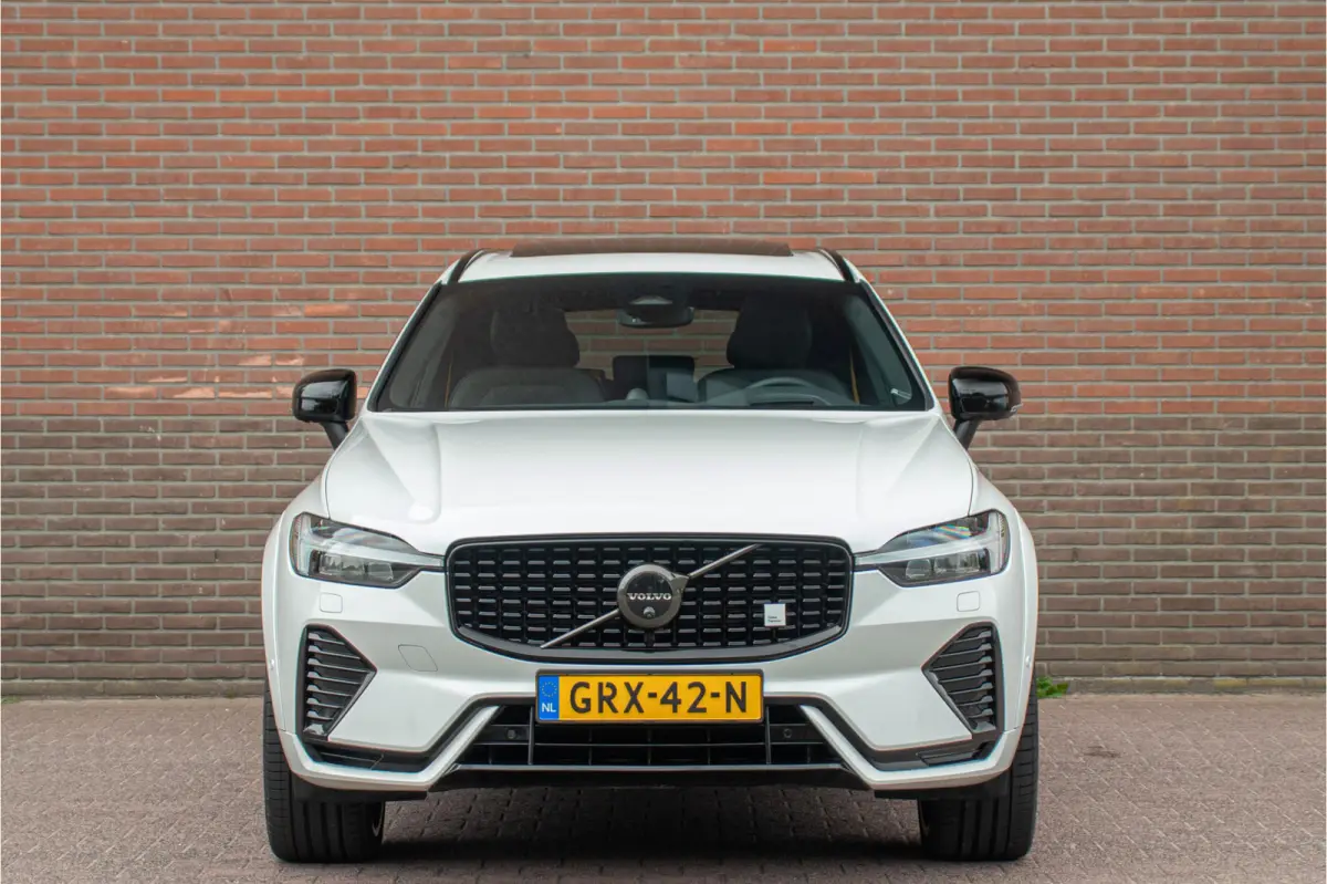 T8 AWD Polestar Engineered, Bowers & Wilkins, 360 Camera, Trekhaak, Head-up, Achterbankverwarming.