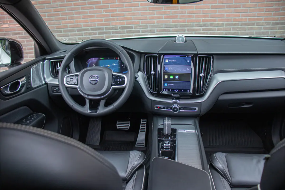 T8 AWD Polestar Engineered, Bowers & Wilkins, 360 Camera, Trekhaak, Head-up, Achterbankverwarming.