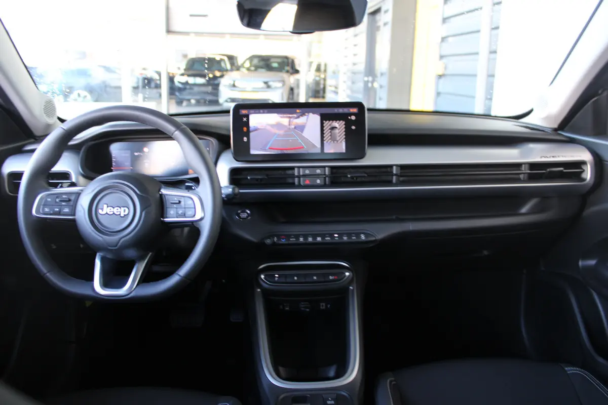 1.2 e-Hybrid Altitude | Adaptieve cruise control | Climate control | Apple carplay & Android auto |