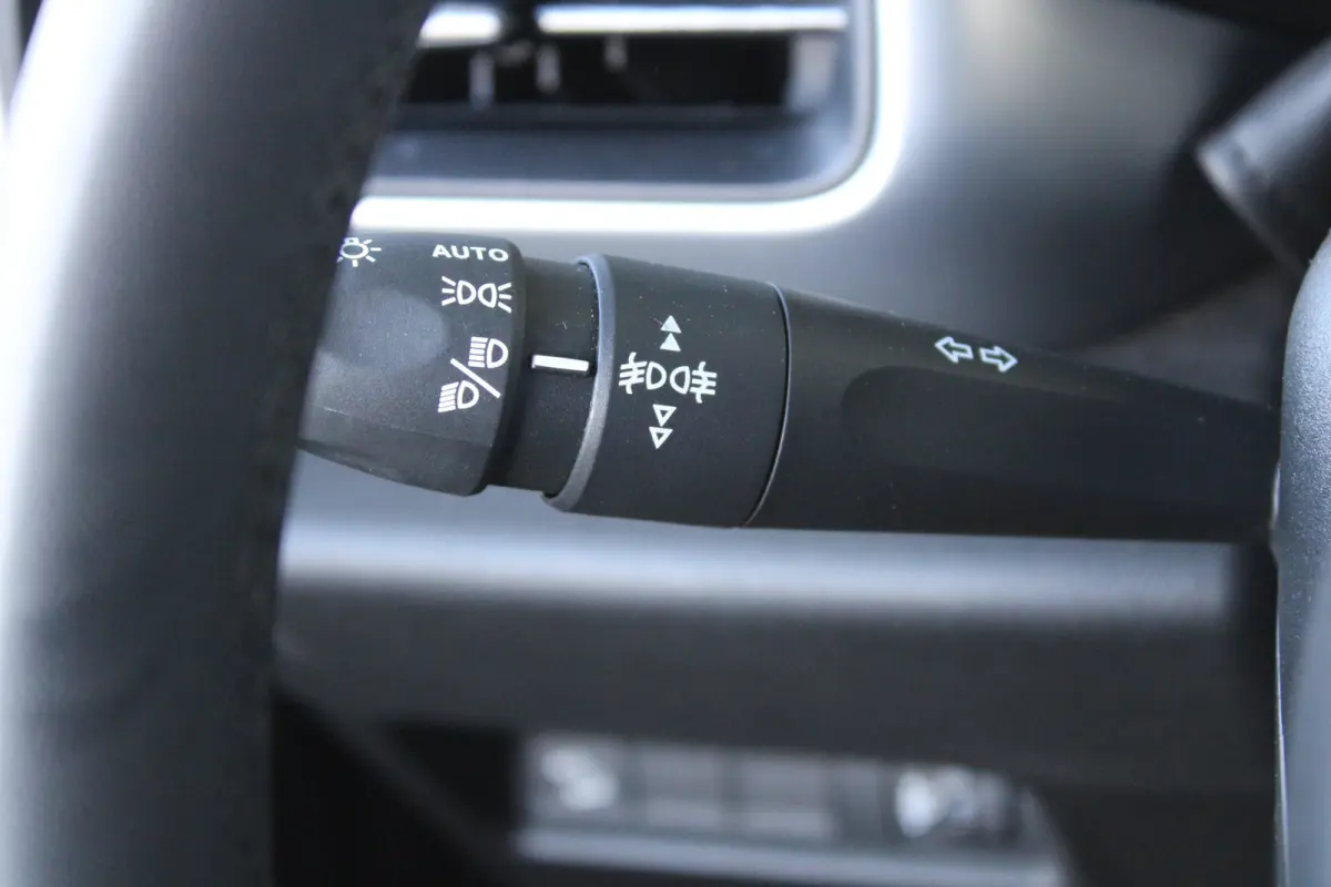 1.2 e-Hybrid Altitude | Adaptieve cruise control | Climate control | Apple carplay & Android auto |